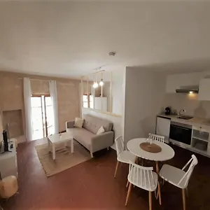 Le Quatrième - Intramuros Appartement Avignon